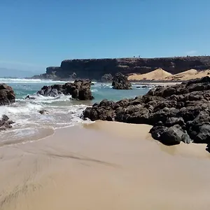 https://magica-tindaya-surf-house.hotelsfuerteventura.org
